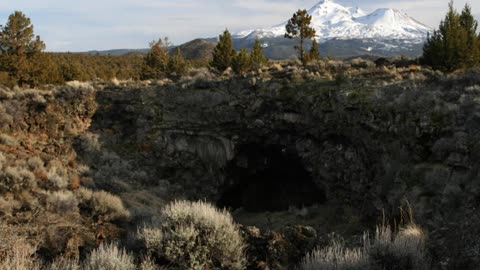 U.S. MARINES HUNT A NEPHILIM/GIANT IN CALIFORNIA MTNS