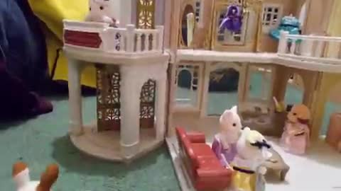Sylvanian Families_Calico Critters Valentine's Day Part 1 - Love at First Sight