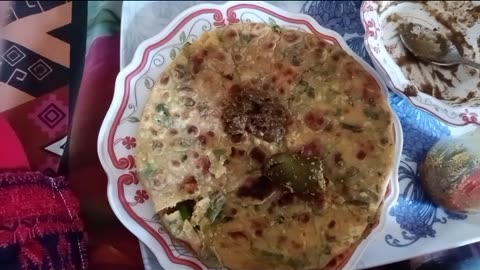 Methi ke paraathe ki recipe