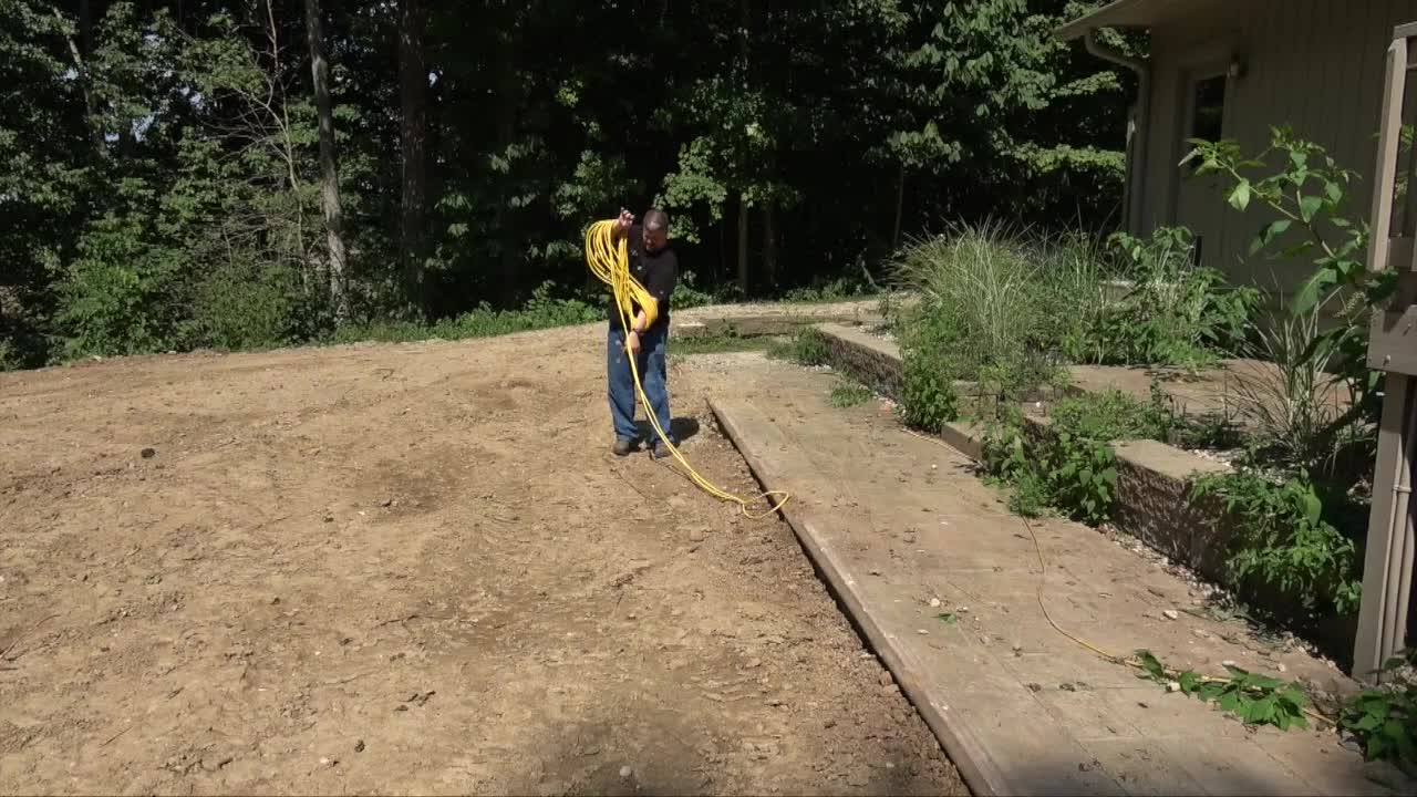 Life Hack - How To Easily Roll Up Long Extension Cords!