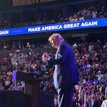 Trump Dances and Mimics Golf Swing, Entertaining the Crowd With His Signature Moves
