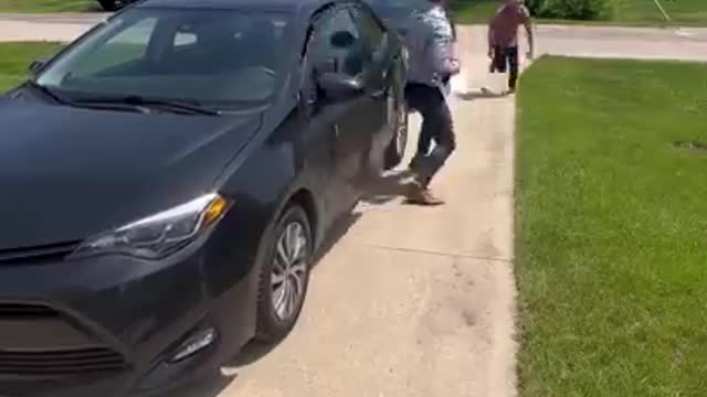 If Realtors Showed Homes in a Rush