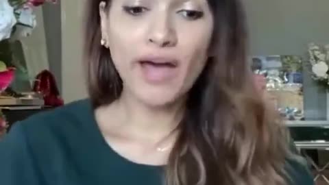 Who is gonna tell her?😭😂