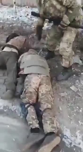 Ukrainian militants tried to escape from soledar but were destroyed