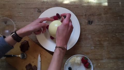 Making dessert Quickly - Chocolate bomb