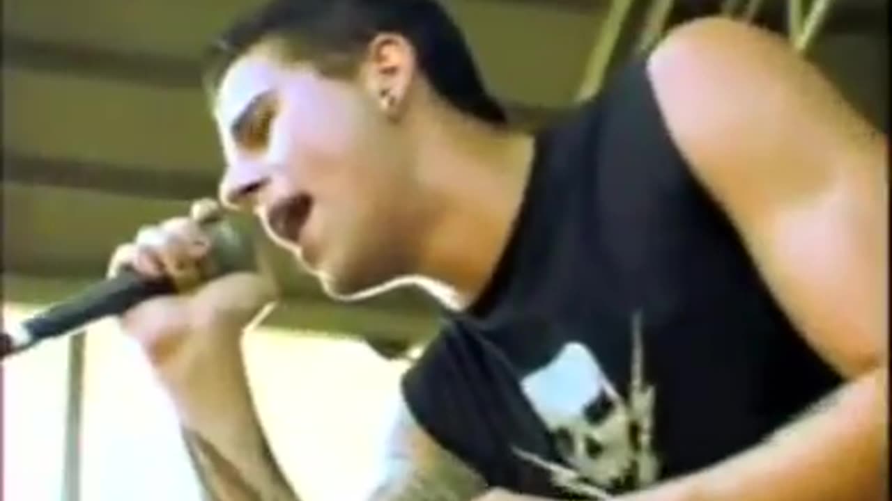 Avenged Sevenfold - Second Heartbeat Live @ Warped Tour 2003