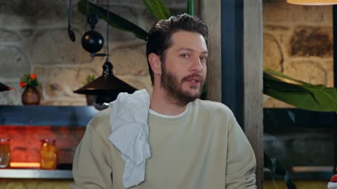 En el próximo capítulo de Pecado Original: Kumru enamora a Ömer para hacerle daño a Çağatay