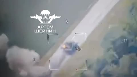 Lancet loitering munition strikes Ukrainian tank in Kursk Oblast border area