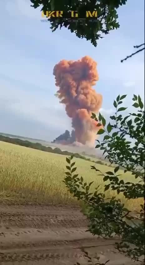 Likvidace ukrajinského muničáku ruskou armádou u Izjumu