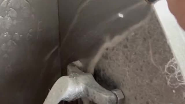 give little eight a bath