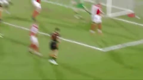 Barcelona Begin Negotiations With English Attacker Jaden Philogene