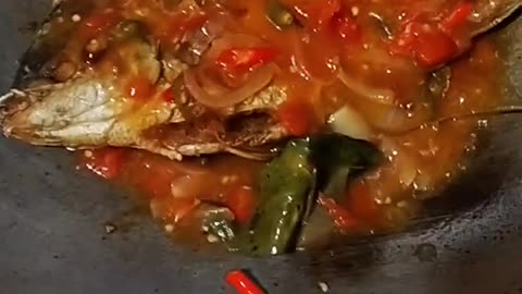 Fish gurame saus padang form Indonesia