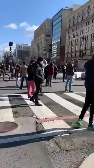 Bidens Angelobung auf der Straße