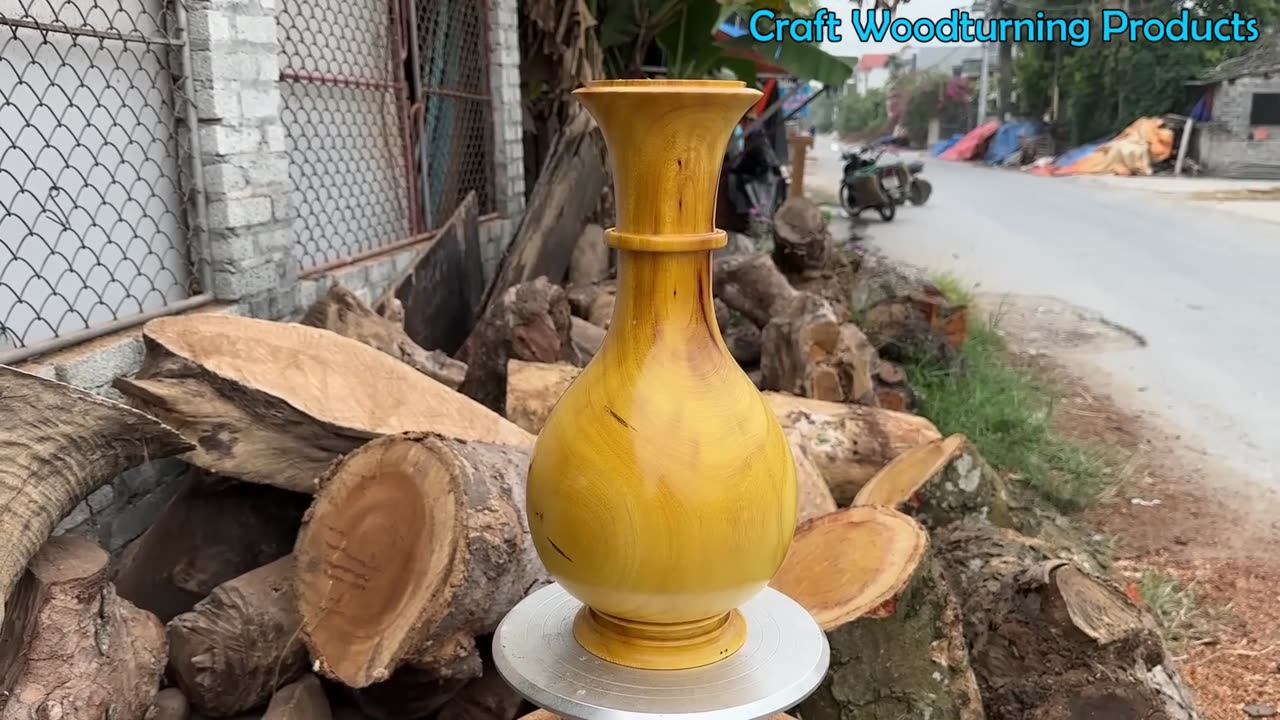 Amazing Craft Woodturning Products - Recycling From A Burnt Wood To Stunning Design With Lathe