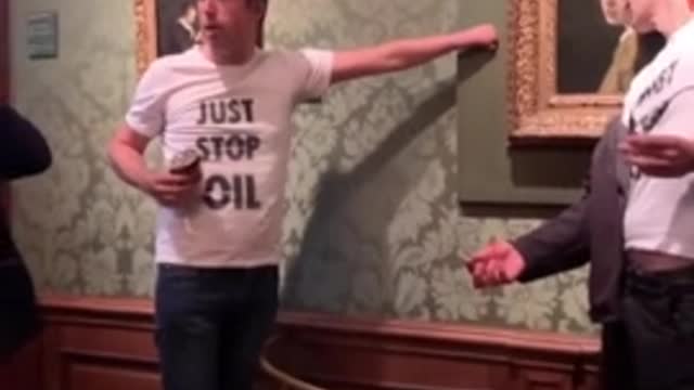 "You Are Stupid!" - Climate Crazies Mocked by Museumgoers