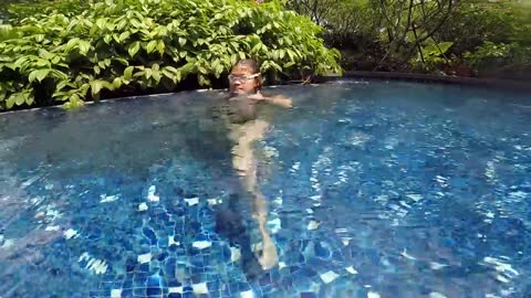 Swimming tutorial for beginners