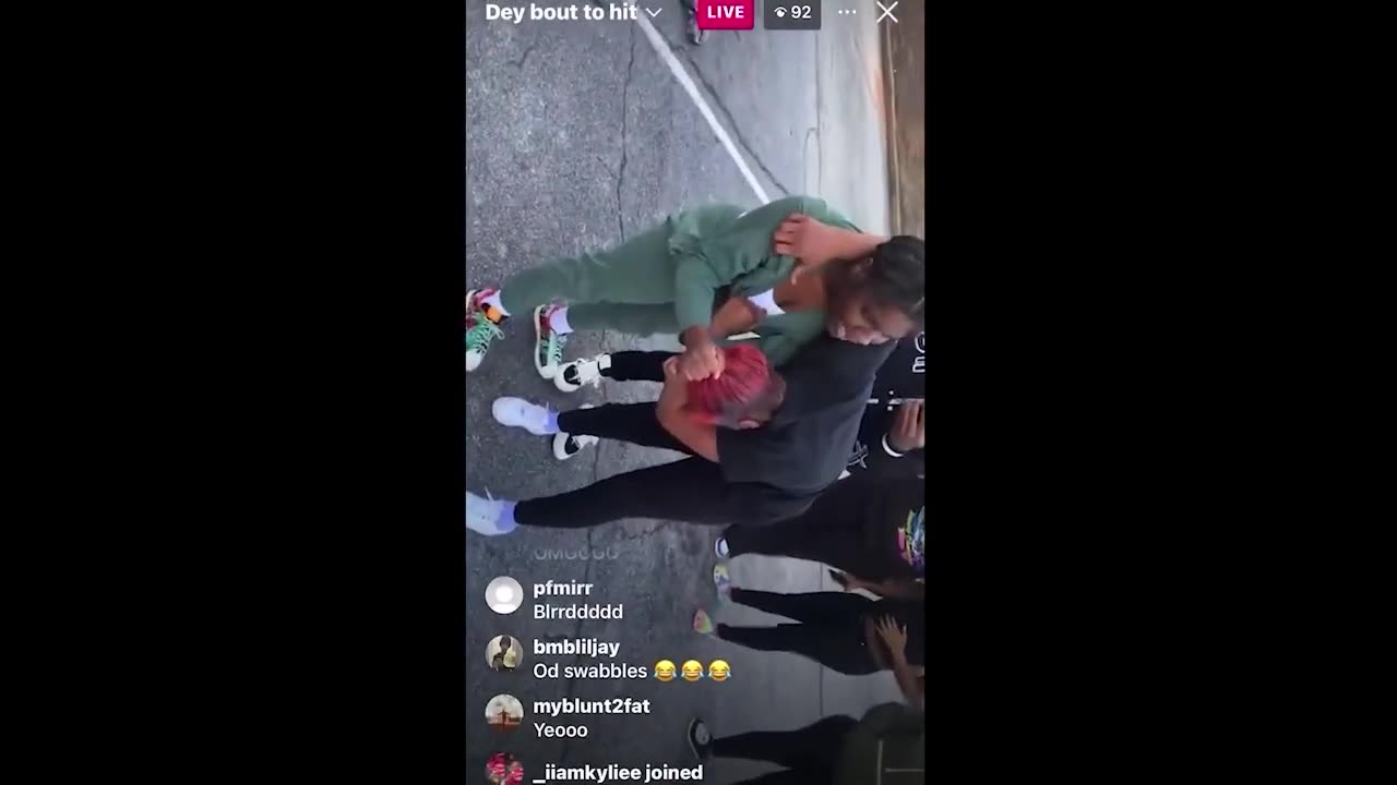 Hood Girl Fight In Class