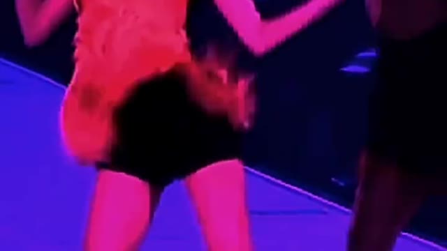 Lisa's stage performance