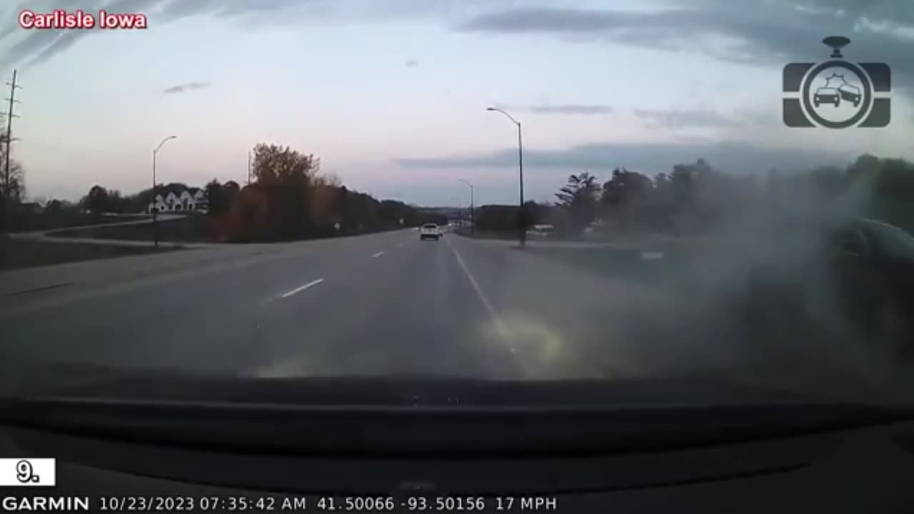 "Caught on Dashcam: The Unstoppable Crash You Need to See!"