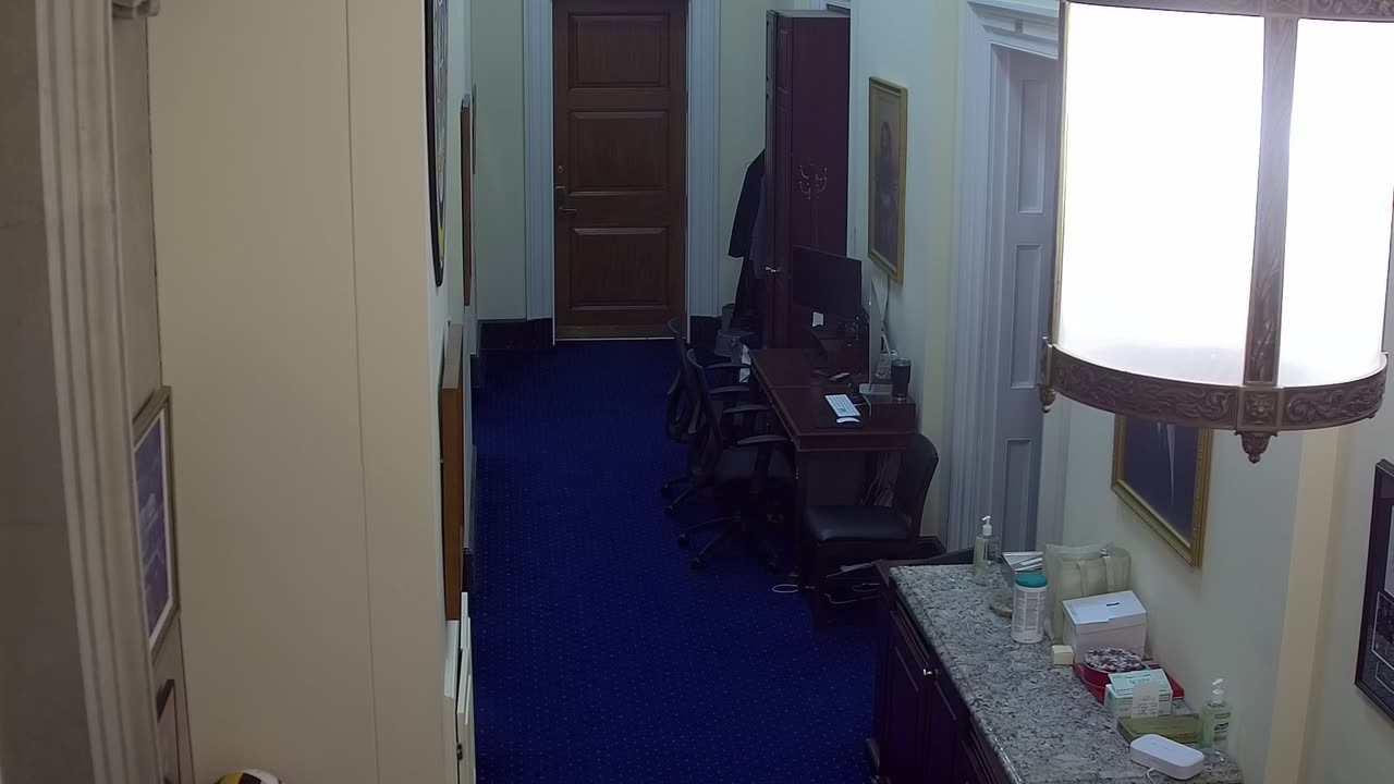 0175USCH01H109_2021-01-06_00h40min00s637ms.mp4
