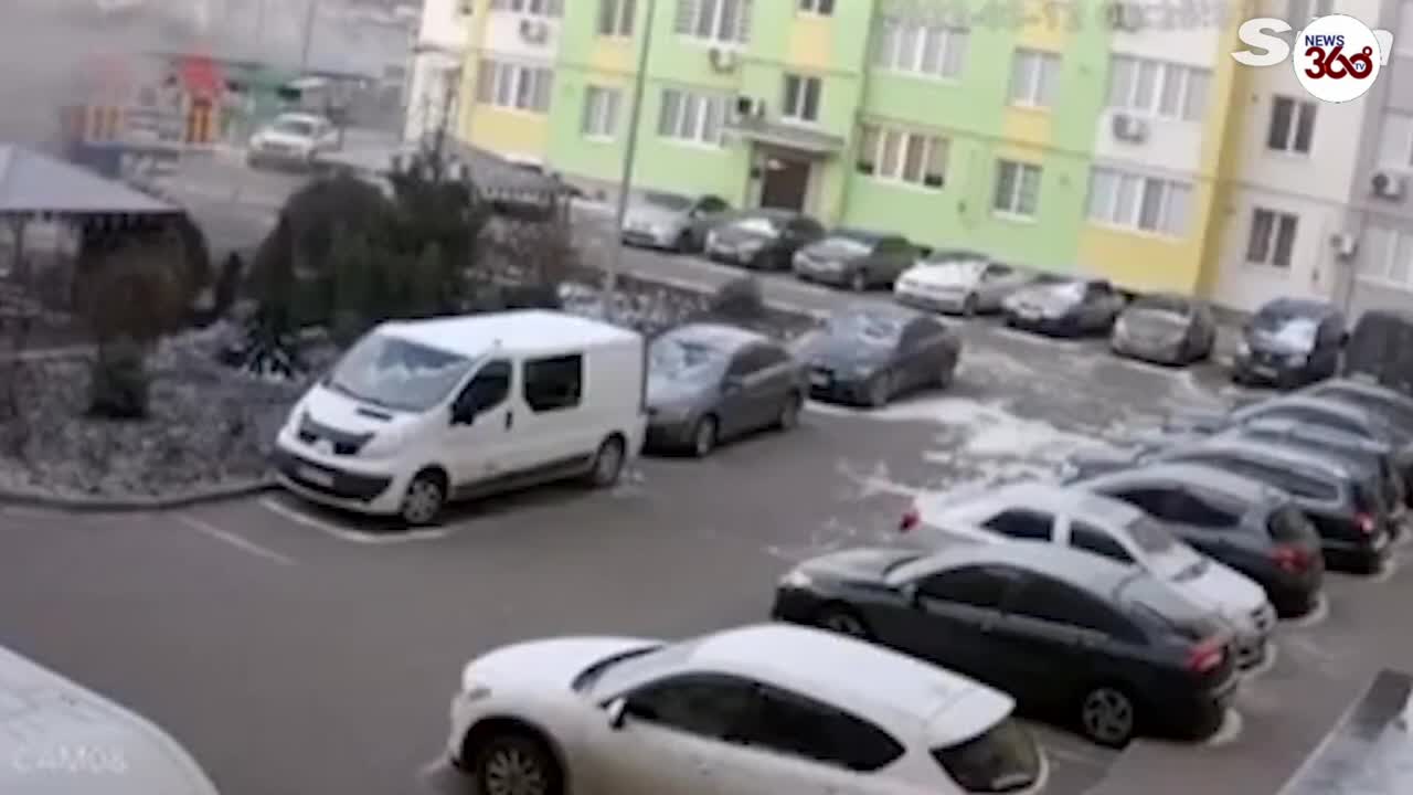 Horror moment bomb lands metres away from man in Ukrainian city of Mykolaiv