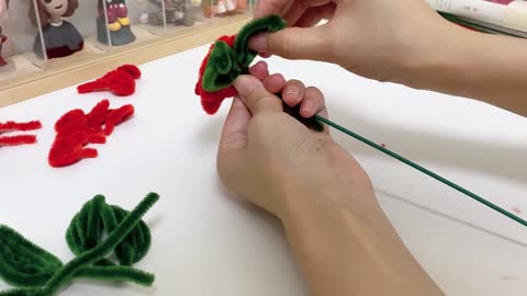 Step 12: Use a twist stick to make small gift camellias.