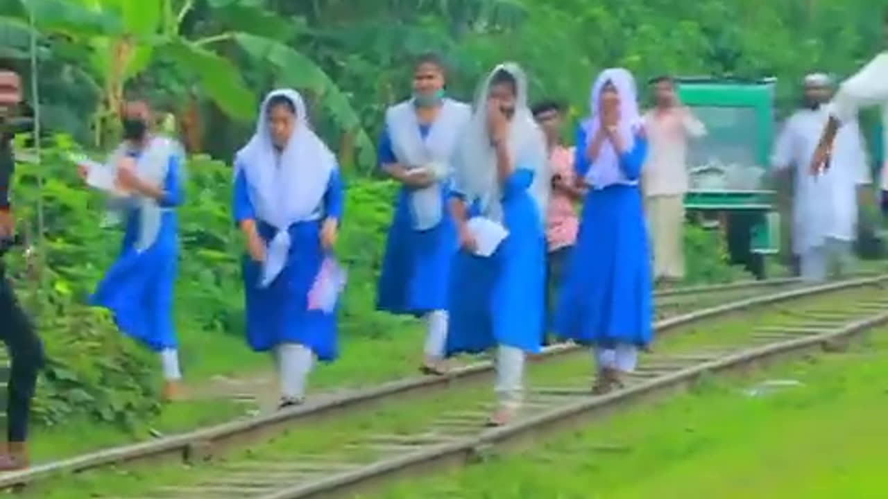 Funny videos.enjoy this..😁😁😁😂😂