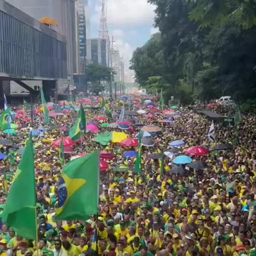 Bolsonaro called his followers to rally. They responded. By Tens of Thousands!!!
