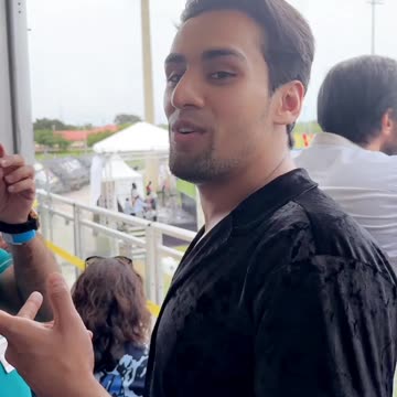 Best song by momin iqbal from waqar zaka rumble earning