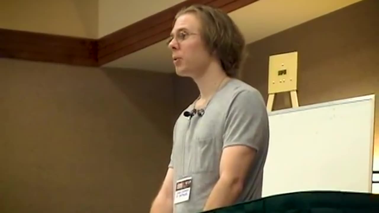 John Carmack at quakecon 2000 part 1