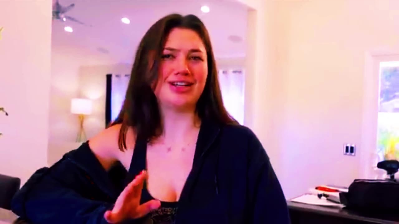 "Alxy's Iconic Style Hacks You Need to Try!"