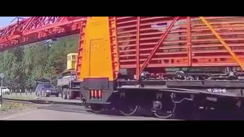 Mind the train - I'm sure I can get under that!