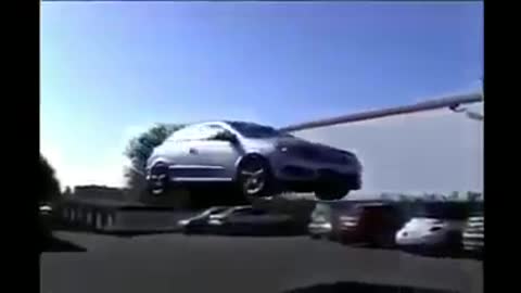 This car can fly meme