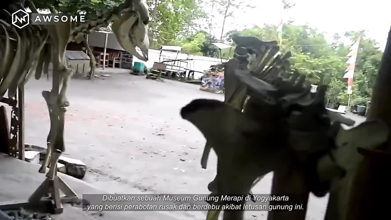 Mountain Eruption Indonesia