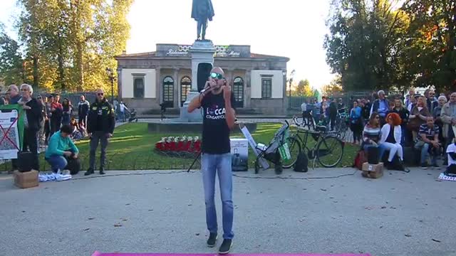 2021-10-23/01 - 14° evento, Caffè delle Mura, Lucca. Massimiliano Marchi, analisi dei dati ISS sui decessi