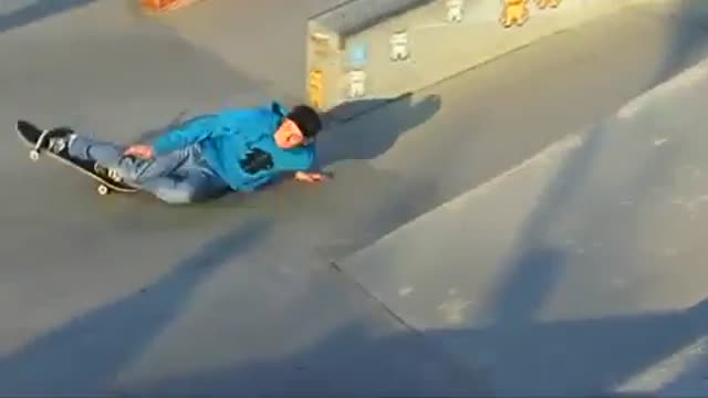 fail at skatepark