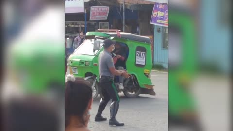 Dancing Traffic Enforcer 😂