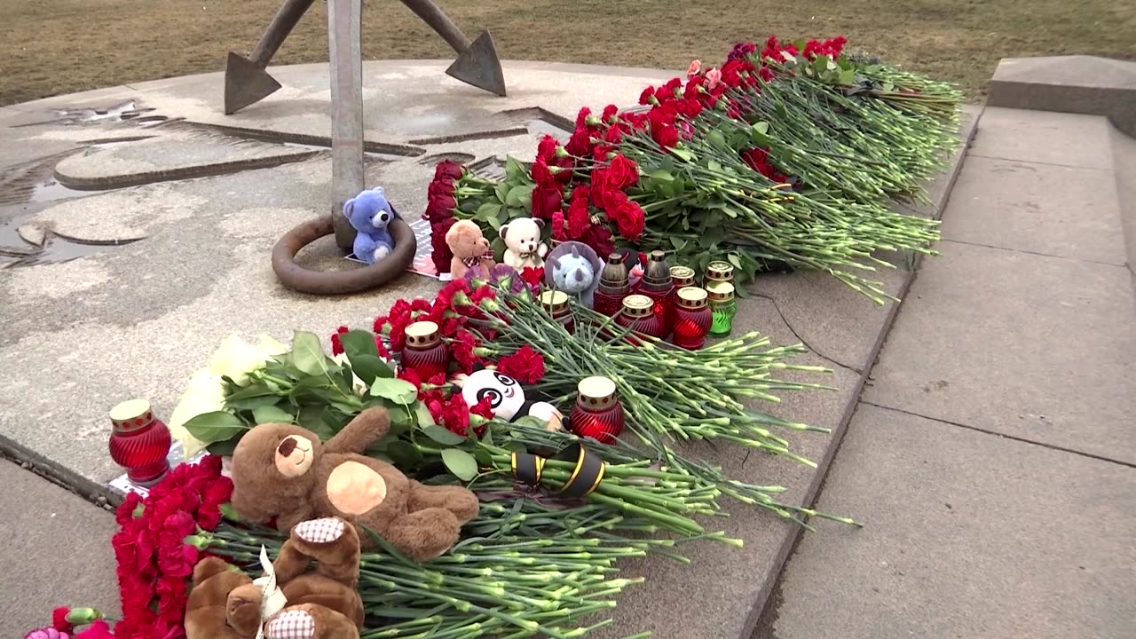 Russia mourns victims of concert shooting