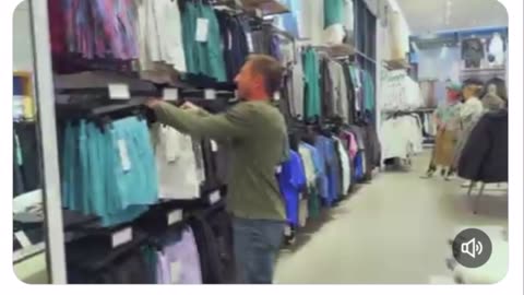 It's Dangerous To Wear Lululemons Without Underwear! Watch and Learn Why