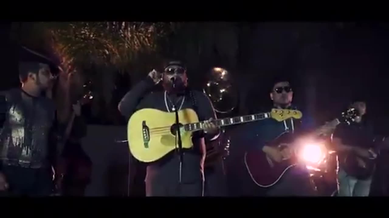 Arsenal Efectivo ft, Omar Ruiz - Dicen Que Soy Mariuano (live)