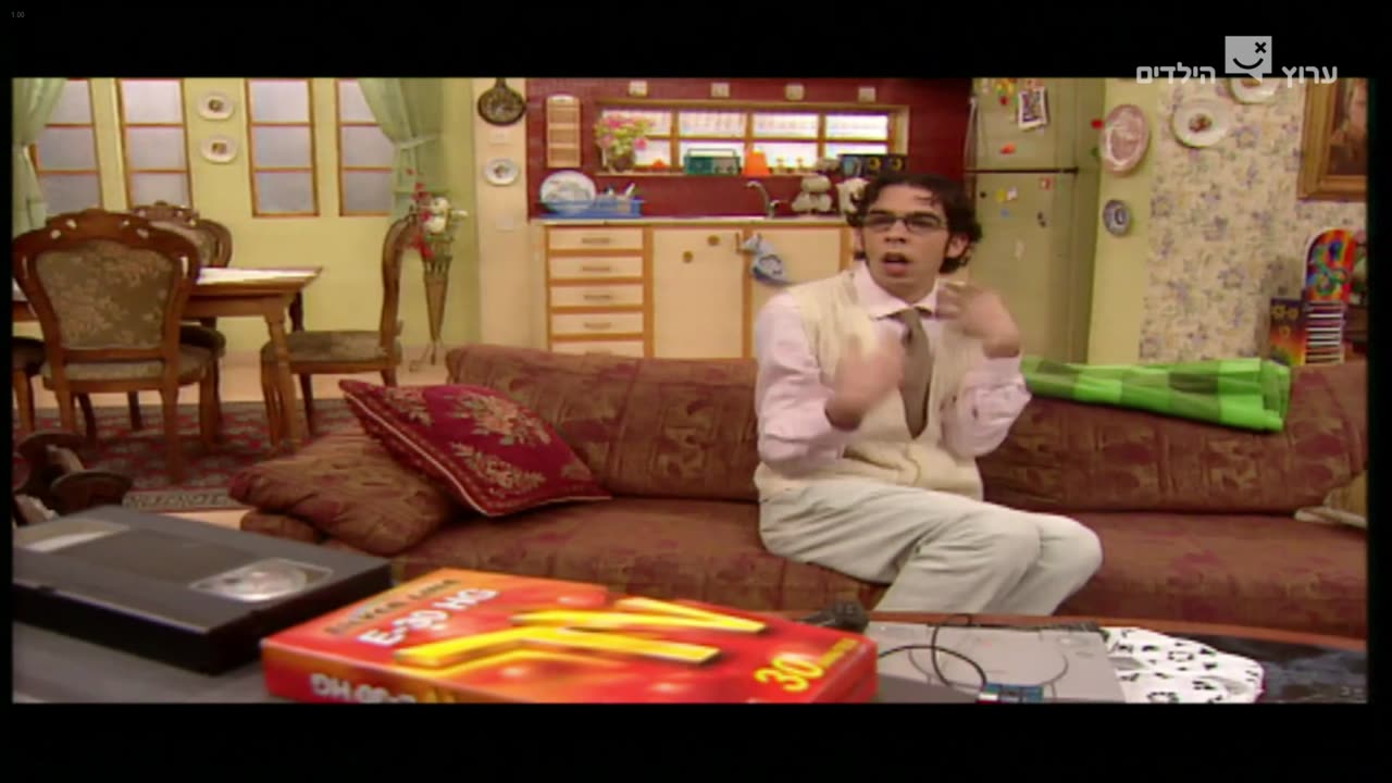 הפיג'מות עונה 4 פרק 12 המבורגריה קטנה בטירוף