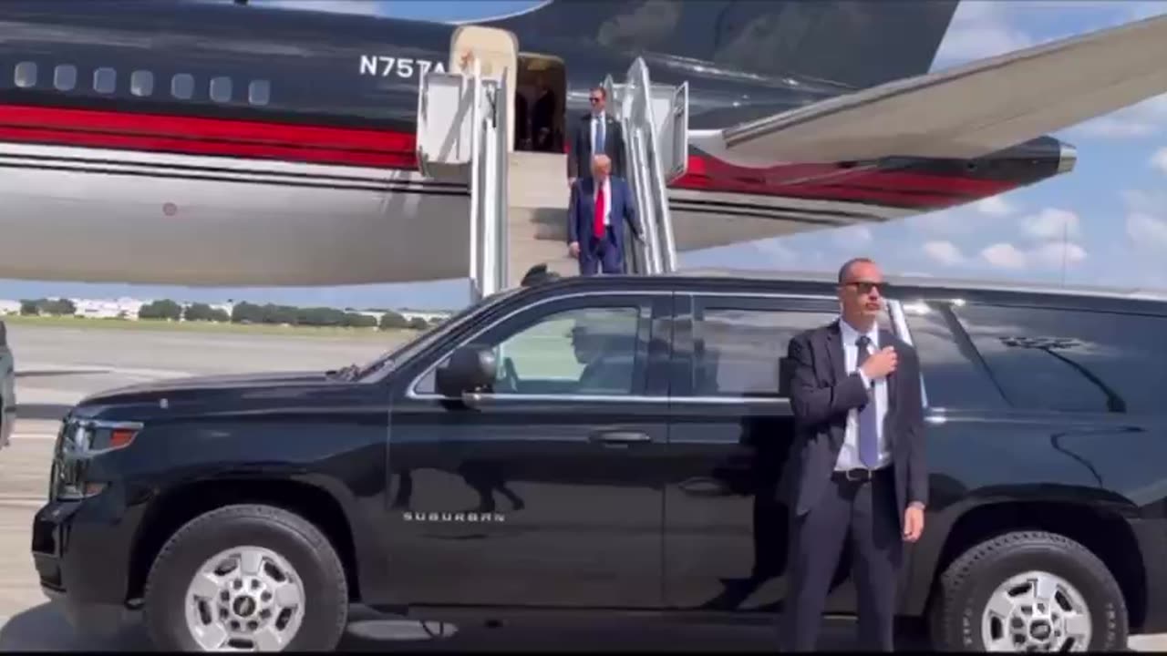 Dan The Man on X- Trump is wheels down 🛬 in Georgia