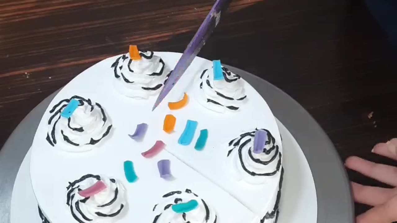 Kartoon cake