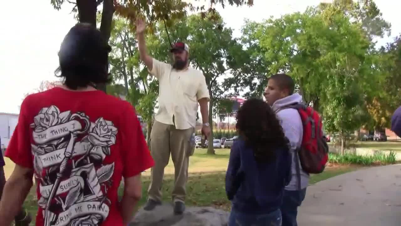 Open Air Preaching to WICKED WKU Students! | Kerrigan Skelly | PinPoint Evangelism