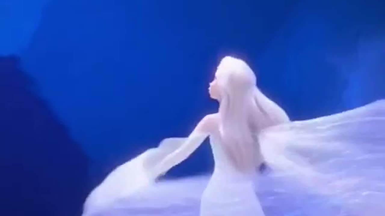 Frozen Vs Long Hair Girl