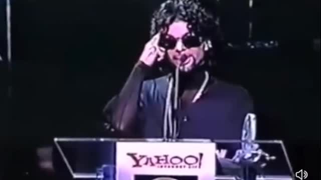 Prince Took Major Red Pill in 1999!