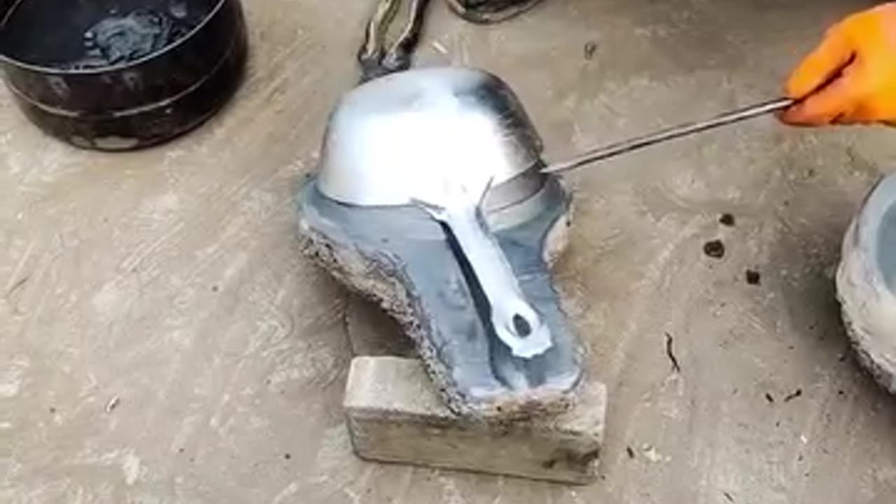 Casting copper hammer out of scrap
