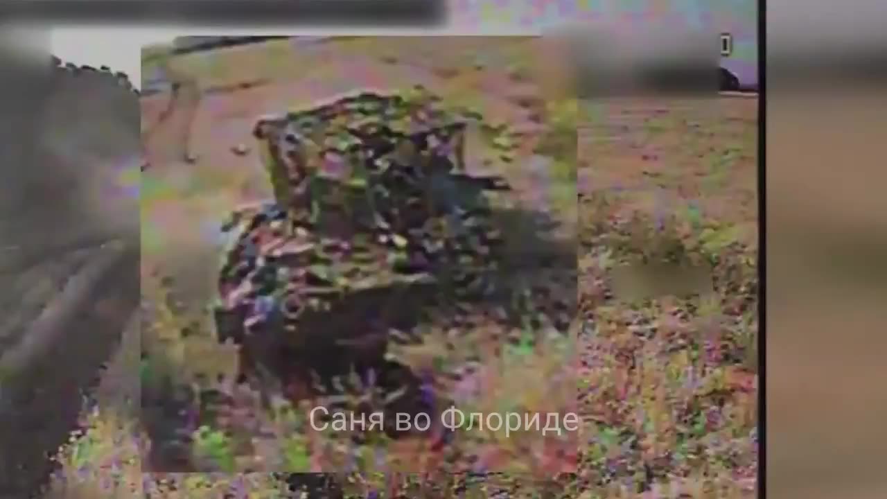 Russian BMD4 - detonation of the armor after a Ukrainian drone hit the upper front armor plate.