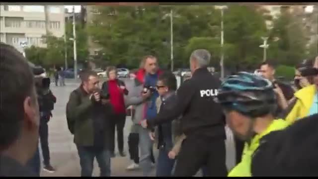 Pro-Russian protesters block Bulgarians trying to wrap Ukrainian flags around Soviet monuments