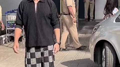 South Actress पे Public 😡😡 #shorts